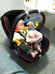 Fünni beim Baby TÜV