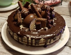 Candyland Dripcake Schokoladen Geburtstagstorte