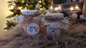 Weihnachtliche DIY Geschenkidee Duftkerzen