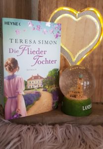 Rezension die Fliedertochter von Teresa Simon erschienen im Heyne Verlag