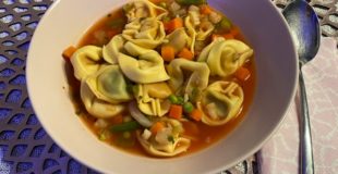 Minestrone mit Tortellini Rezept